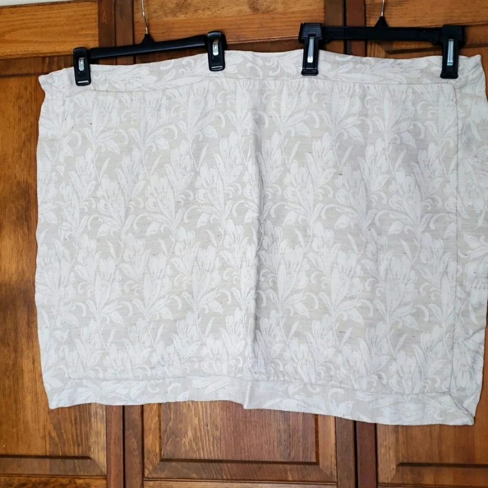 Malabar Grove Standard Floral Pillow Sham